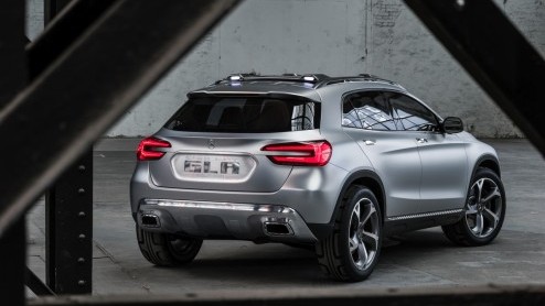 De compacte SUV van Mercedes-Benz komt er aan en heet GLA. Een voorproefje staat in Shanghai.