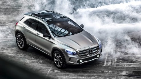 De compacte SUV van Mercedes-Benz komt er aan en heet GLA. Een voorproefje staat in Shanghai.
