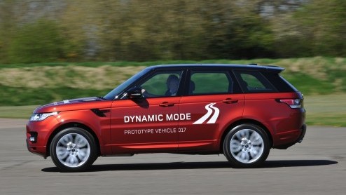 Eerste indruk van de nieuwe Range Rover Sport. Doet hij zijn naam nu eer aan? Wij zochten het uit in Gaydon.