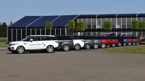 Eerste indruk van de nieuwe Range Rover Sport. Doet hij zijn naam nu eer aan? Wij zochten het uit in Gaydon.