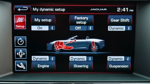 Rij-indruk met de nieuwe Jaguar F-TYPE. Zet hij het vuur aan de schenen van een 911 en R8?
