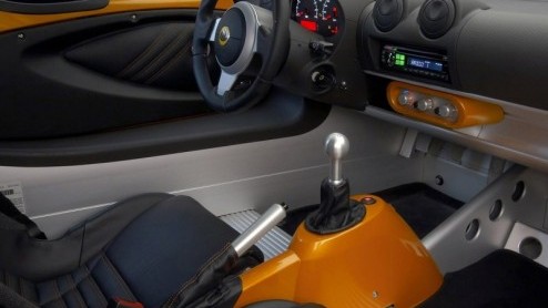 Lotus komt met een bijzondere Elise S. Niet alleen omdat ze daarme de 40e verjaardag van de fabriek in de UK te vieren, maar ook omdat deze alleen voor Europa is bedoeld. Hij krijgt de naam Lotus Elis