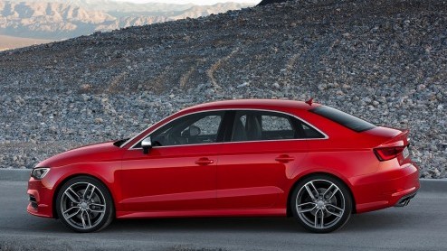 Audi A3 Limousine staat aan de start. Bestelbaar vanaf juni en nog dit najaar uitgeleverd.