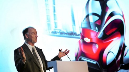 General Motors heeft vandaag tijdens de Auto China 2012 in Peking zijn visie getoond op de Chevrolet EN-V 2.0 concept, de volgende versie van het nieuwe mobiliteitsconcept van GM dat in 2010 op de Wor