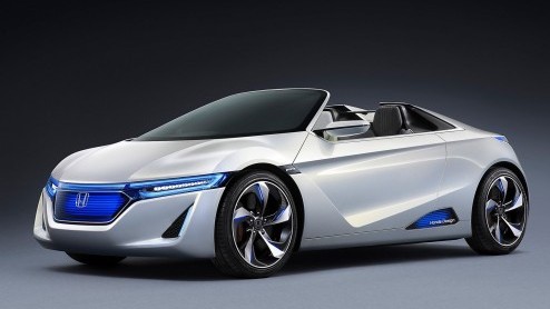 In Tokyo debuteert de Honda EV-STER, een nieuwe generatie sportauto met elektrische aandrijving. Het studiemodel is uit oogpunt van efficintie vervaardigd deels uit koolstofvezel. Productieplannen zi