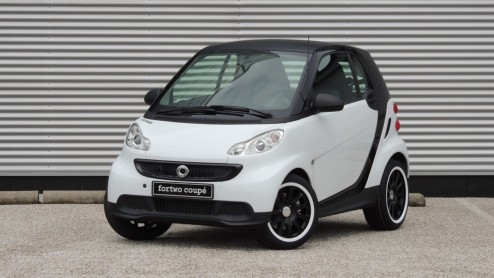 smart SSC Limited Edition exclusief in de verkoop bij Stern Auto. Gebaseerd op Pure Edition maar uitgerust met Carlsson accessores.