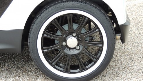 smart SSC Limited Edition exclusief in de verkoop bij Stern Auto. Gebaseerd op Pure Edition maar uitgerust met Carlsson accessores.