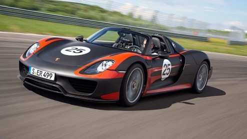 Porsche 918 Spyder specificaties bekend. 887 pk en 800 Nm voor 1640 kg. Prijskaartje 780.450 euro. En 14% bijtellng....