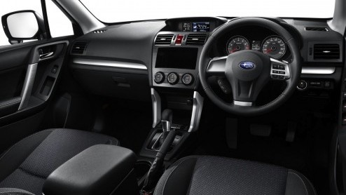 De nieuwe Subaru Forester staat op het punt te worden gentroduceerd in Nederland. Daarom maakt de importeur alvast het leveringsprogramma en de prijzen bekend. De nieuwe generatie is completer uitger