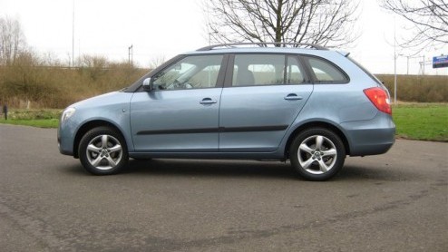 De nieuwe Skoda Fabia is nu een paar maanden op de markt. Van de vorige generatie was naast een hatchback ook een sedan en een stationwagon  Combi - in het modelgamma opgenomen. Dat er een nieuwe Fab