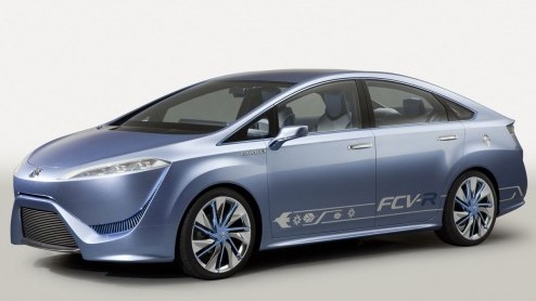 Toyota is niet alleen een 'hybridemerk' maar werkt ook aan waterstofauto's. De laatste aanwinst is de Fuel Cell Vehicle  Reality & Revolution (FCV-R), die zijn opwachting maakt tijdens de autoshow in