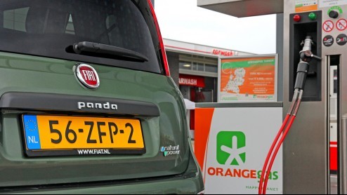 Aardgas  of biogas, of een mengsel van die twee  wordt als autobrandstof steeds interessanter. Niet alleen doordat de prijs aan de pomp zr concurrerend is met benzine, diesel of LPG, maar ook door