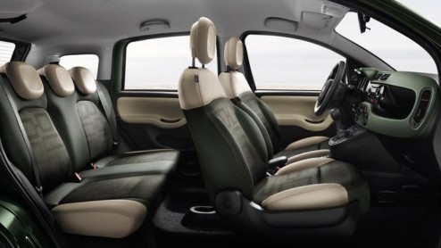 Fiat heeft nieuwe uitvoeringen van de Panda in de prijslijst gezet. Het betreft de 4x4, Trekking en de gelimiteerde Sempre.