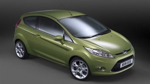 Het moment is eindelijk daar. Ford heeft de nieuwe Fiesta onthuld. De veelgenoemde naam Verve is het toch niet geworden. De looks van de concept zijn in ieder geval wel grotendeels overgenomen. Aan he