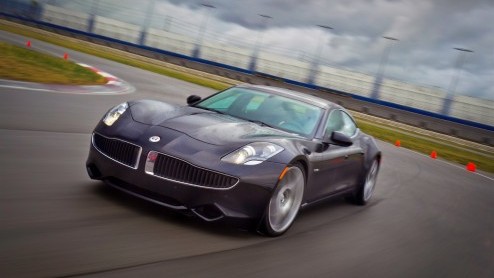 Met een CO2-uitstoot van 51 gram is de Fisker Karma ongekend zuinig, maar zit hij net boven de grens voor 0% bijtelling. De makers van de exclusieve elektrische sportauto beraden zich op maatregelen o