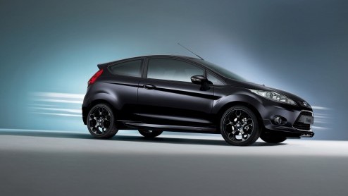 De sportieve Fiesta Metal die Ford in een gelimiteerde oplage van 300 stuks heeft uitgeleverd, wordt een vaste kracht in het programma. De dealers hoeven geen nee meer te verkopen en zetten de Metal