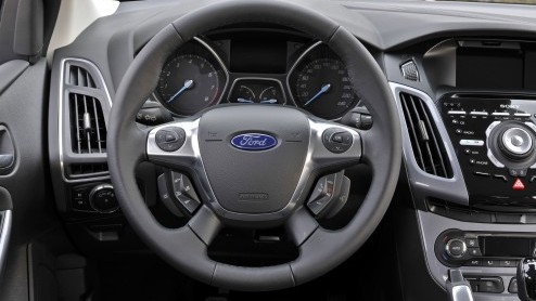 Volstrekt geniaal. Niet minder dan revolutie op motorengebied. En eigenlijk nauwelijks te geloven  als ik er niet zelf mee had gereden. We hebben het over de Ford Focus 1.0 EcoBoost, een ultra-zuinig