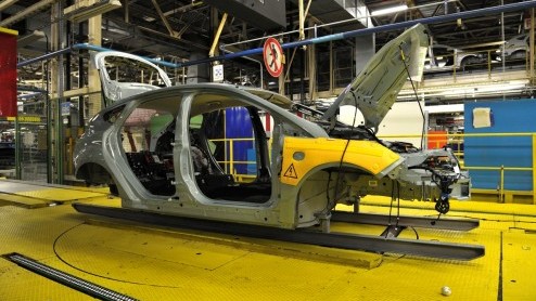 Productie Ford Focus Electric voor Europa gestart. Elektrisch aangedreven Focus komt in vierde kwartaal 2013 op de markt.