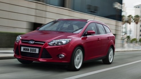 Ford introduceert een nieuwe Powershifttransmissie voor de Focus. De zestrapsautomaat met dubbele (droge) koppeling debuteert op de 1.6 Ti-VCT met 125 pk. Prijzen beginnen bij 24.495 euro.