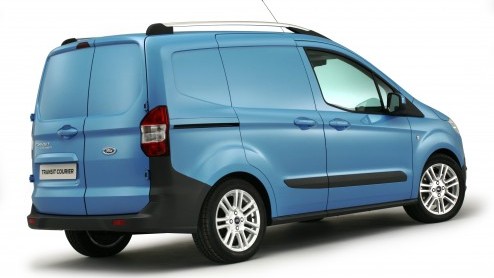 Ford begeeft zich met de Transit Courier voor het eerst in de ontwikkeling van de Transit-reeks in het compacte bestelauto segment.