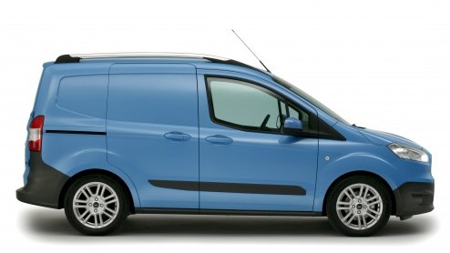 Ford begeeft zich met de Transit Courier voor het eerst in de ontwikkeling van de Transit-reeks in het compacte bestelauto segment.