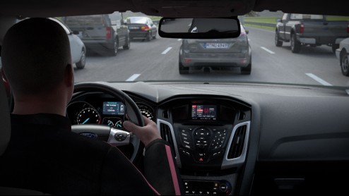 Ford werkt aan een nieuwe generatie rijassistentiesystemen die de reistijd aanzienlijk zou verminderen en tevens files zou verkorten. Dankzij de Traffic Jam Assist kan de bestuurder op weg naar het we