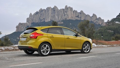 Stukje bij beetje wordt de nieuwe eenlitermotor voor de Focus werkelijkheid. Het merk heeft vandaag specificaties van de sterkste 1.0 Ecoboost variant met 125 pk vrijgegeven. Inclusief richtprijzen. W