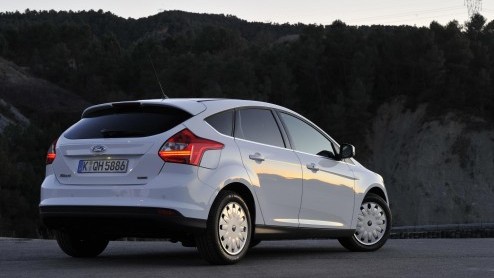 De Focus ECOnetic diesel met 14% bijtelling is (eindelijk) geprijsd. Ford meldt dat de instapper voor de lease 22.595 euro gaat kosten. Vanaf juli staat de superzuinige belastingontduiker in de show