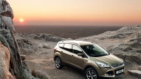 De nieuwe Ford Kuga rijdt in het voorjaar Nederland binnen. Ford maakt de aanvoerder van een nieuwe reeks Europese Ford-SUVs alvast wel bestelbaar. Prijzen beginnen bij 32.465 euro.