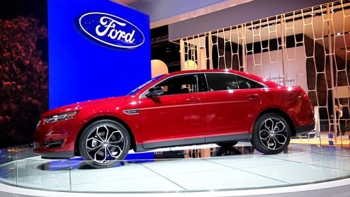 Een bezoek aan Detroit en de North American International Auto Show is een hele belevenis. Dankzij een aantal spannende primeurs van onder meer Lexus, Mercedes-Benz, BMW en Infiniti viel er voor ons E