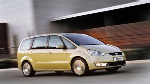 Uit de productiecontrole van Ford is gebleken dat er bij een aantal exemplaren van de Galaxy en S-max het glazen panoramadak niet goed is gemonteerd. De vijftien autos in kwestie worden teruggeroepen