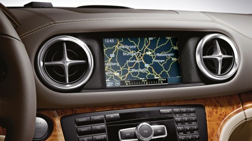 Garmin levert navigatiesoftware voor nieuwe Mercedes-Benz modellen. De samenwerking met Daimler is niet exclusief.