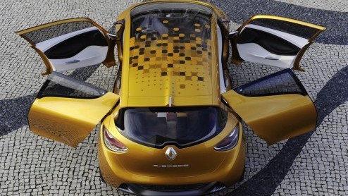 Renault heeft in Genve twee nieuwe concepts gepresenteerd. Over de Captur zijn de Fransen al eerder in detail getreden, nu zijn onze ogen gericht op de R-Space, voorzien van een zeer zuinig Energy TC