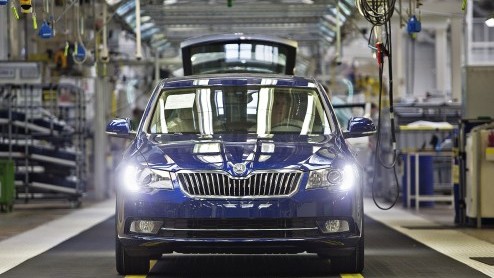 Skoda fabriek in Kvasiny is gemoderniseerd voor de vernieuwde Skoda Superb die eind deze maand bij de dealer staat.