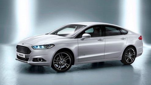 Ford heeft meer details over de vernieuwde Fiesta vrijgegeven. We weten nu bijvoorbeeld dat het motorpalet wordt opgefrist met een ongeblazen 1.0 liter driecilinder met 65 of 80 pk. De Mondeo pakt uit