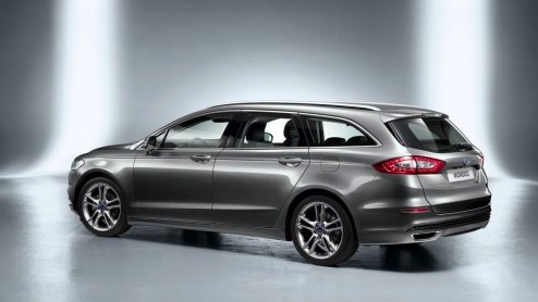 De nieuwe Ford Mondeo heeft zich al even laten zien en debuteert officieel in Parijs. Beelden van de Wagon waren er nog niet. Tot vandaag. Goed nieuws voor het overgrote deel (potentile) Mondeo-rijde