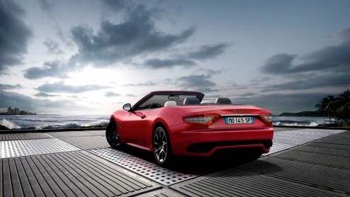 Maserati breidt het gamma van de GranCabrio uit en presenteert het eindresultaat op de Autosalon van Genve. Daar debuteert de GranCabrio Sport, met nog meer dynamiek, extra vermogen en dus volop rijp