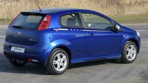 Wanneer u hoort dat iemand een GP GP rijdt, wees er dan op bedacht dat dit de Fiat Grande Punto GP betreft. Het merk introduceert een sportieve uitvoering van deze populaire Italiaan. Voor wie nog