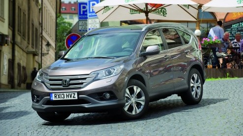 Honda heeft een prijskaartje gehangen aan de CR-V met 1.6i-DTEC dieselmotor, die vanaf oktober bij de dealer staat.