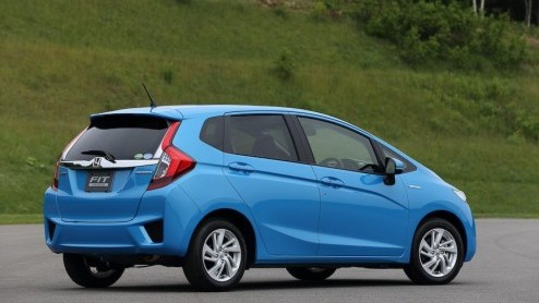 Honda Jazz 2014 laat zich al zien. NIeuwe hybridversie wordt nog zuiniger.