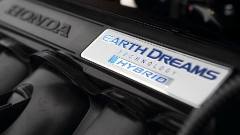 Honda Jazz 2014 laat zich al zien. NIeuwe hybridversie wordt nog zuiniger.