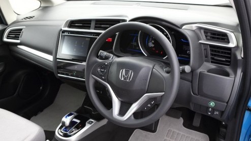 Honda Jazz 2014 laat zich al zien. NIeuwe hybridversie wordt nog zuiniger.