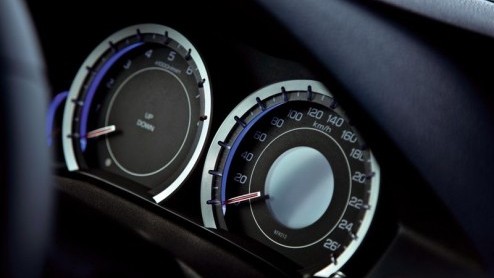 De nieuwe Honda Accord doet bijna zijn intrede. Het merk stuurt een teaser de wereld als opwarmertje, voorafgaand aan de introductie op de Autosalon van Genve. Er is echter ook een video opgedoken.