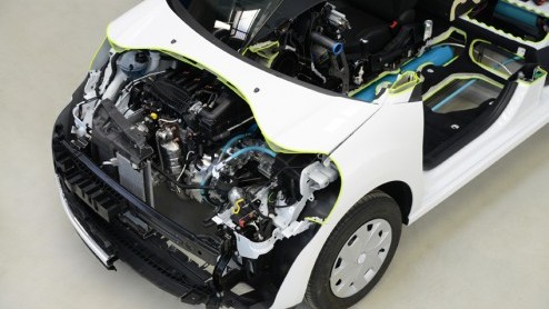 De PSA Groep van Peugeot en Citroen is klaar voor de toekomst. Het Franse concern presenteert belangrijke innovaties die nieuwe modellen efficient en zuinig maken. Te denken valt aan hybridetechniek m