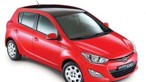 Per direct staat er een nieuwe uitvoering van de Hyundai i10 en i20 bij de dealer; de Black Pack. Kern van de zaak? Een pianozwart dak en nog meer extra luxe.