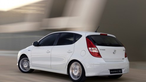 Hyundai plukt de vruchten van haar vernieuwde modelgamma en doet goede zaken met de i10, i20, i30. De importeur wil de vreugde graag delen en voorziet die modellen in een bepaalde uitvoering tijdelijk