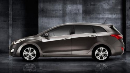 Hyundai publiceerde vandaag de eerste foto's van de nieuwe i30 Wagon die over een paar weken officieel zal worden onthuld in Genve. Na de vijfdeurs versie is dit de jongste variant in de nieuwe gener