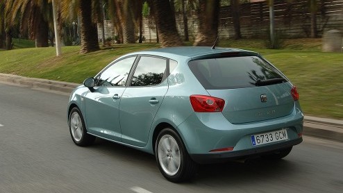 Wie in afwachting is van de nieuwe Seat Ibiza - en de Ibiza tour gemist heeft - kan toch nog zijn hart ophalen. Er zijn alvast nog meer foto's vrijgegeven van deze Spanjaard, dus vanuit alle hoeken, i