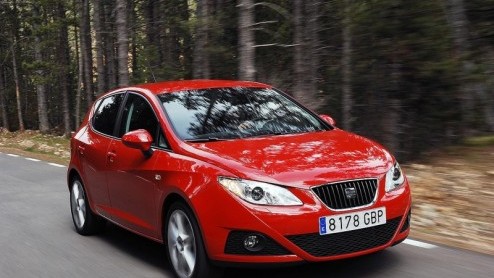 Wie in afwachting is van de nieuwe Seat Ibiza - en de Ibiza tour gemist heeft - kan toch nog zijn hart ophalen. Er zijn alvast nog meer foto's vrijgegeven van deze Spanjaard, dus vanuit alle hoeken, i