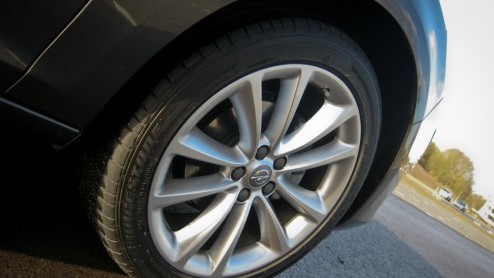 Opel heeft met de Insignia een krachtig signaal afgegeven dat hun middenklasser niet (meer) saai hoeft te zijn. Inmiddels is het de beurt aan de Astra  en dit geval de Astra ST  om het segment een b